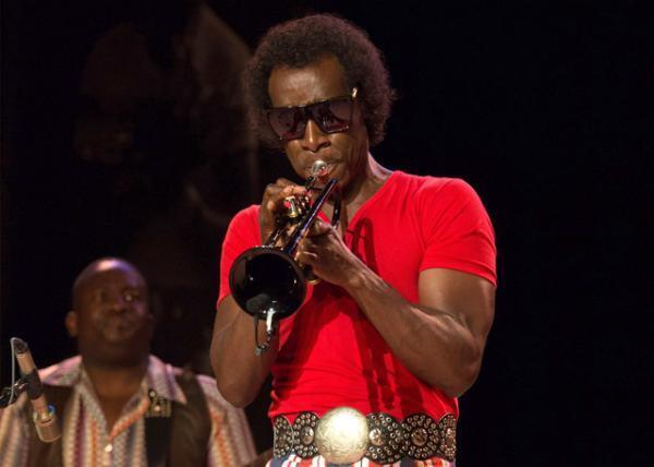 ドン・チードルの“マイルス”＆豪華ミュージシャンが集結！セッション予告解禁『MILES AHEAD』