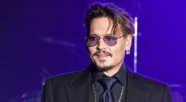 ジョニー・デップ、「ギャラをもらいすぎている俳優」2年連続第1位に