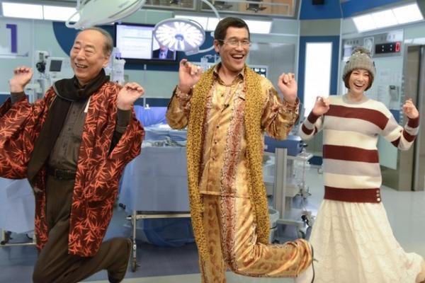 ピコ太郎、米倉涼子＆岸部一徳に「PPAP」を伝授！ 最終話には古坂大魔王が出演