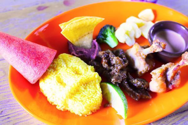 【ディズニー】食べて満喫するクリスマス！パークで楽しむSPメニュー5選