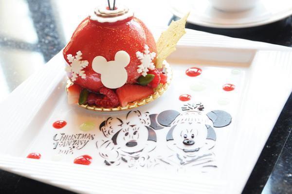 【ディズニー】パークの外にもクリスマスが広がる！ホテル極上メニュー4選