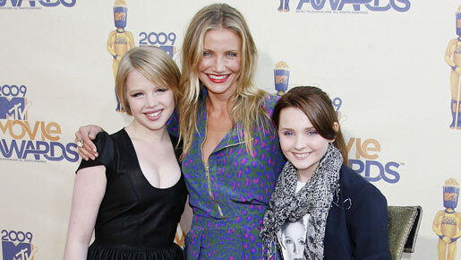 【ハリウッドより愛をこめて】ブランジェリーナ、遂に結婚？　キャメロンは笑顔の復帰