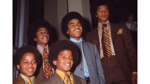 【ハリウッドより愛をこめて】マイケルのホログラムを携え、ジャクソン5再結成？