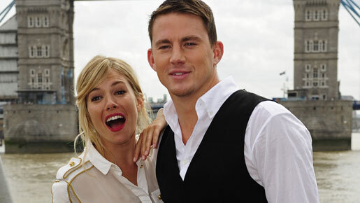 シエナ・ミラー、ラジオDJの不躾な質問に激怒！　オンエア中に罵倒