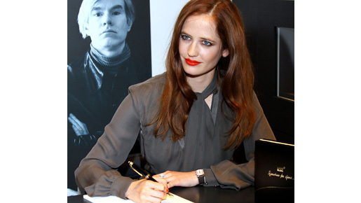 ファッション小噺vol.111　何気ない一文字にも、想いが宿る、モンブラン万年筆