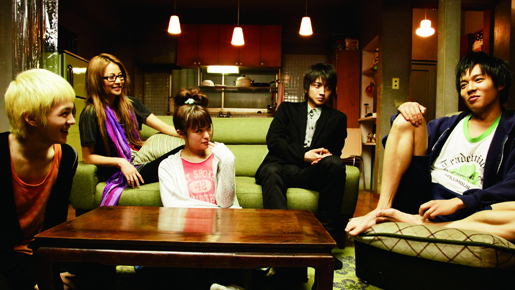 林遣都が金髪の男娼に挑戦！　吉田修一原作『パレード』画像初公開　小出恵介らの姿も