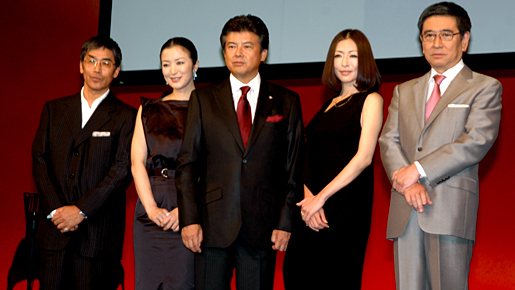 渡辺謙はL.A.から中継で登場！　激動の“いま”こそ『沈まぬ太陽』と一同アピール