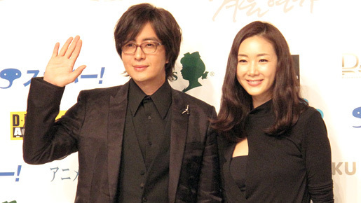 ヨン様＆ジウ姫、日本初ツーショットで「アンニョンハセヨ」　アニメ版「冬ソナ」会見