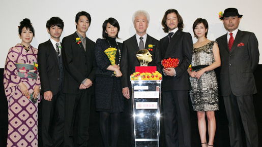 広末の丸メガネ姿に堤真一萌え？　浅野忠信は浮気願望をポロリ『ヴィヨンの妻』初日