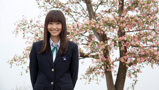 制服姿見納め？　ガッキーと生田斗真が一青窈の「ハナミズキ」を基にした映画で共演！