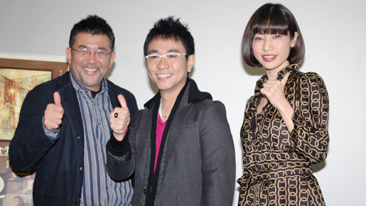 八嶋智人、マイクなしで舞台挨拶　ロケ地・函館の魅力をアピール！