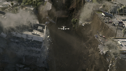 『2012』初登場1位　ひと目見れば凄まじさが分かる！　特別映像を公開