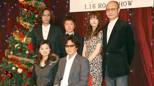 水川あさみ、大ベテランを相手に“女優”対決？　薬師丸ひろ子は美肌を強調