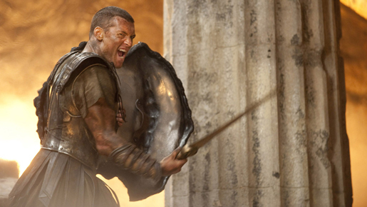 サム・ワーシントン、今度は“英雄”ペルセウスに！　来年公開の主演作の最新映像到着
