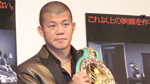 亀田興毅　全米大ヒットホラーに凍る「あかんやろ、夢に出る」