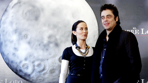 ベニチオ・デル・トロ、エミリー・ブラントとマドリッドで新作プレミアに出席