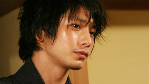 【文豪を演る】インタビューvol.1 向井理 as 太宰治 「素の自分？秘密です（笑）」