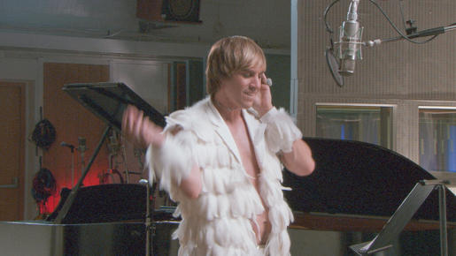 『ブルーノ』にU2ボノ、エルトン・ジョンら大物が集結　みんなで平和の讃歌熱唱？