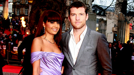 サム・ワーシントン、交際中の恋人と『タイタンの戦い』ワールド・プレミア出席でご機嫌！