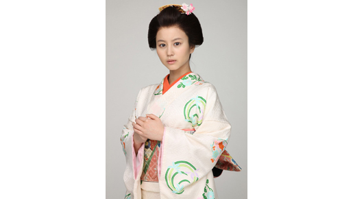 『大奥』堀北真希、着物で撮影快調　前売券も快調、2万枚が即日完売！