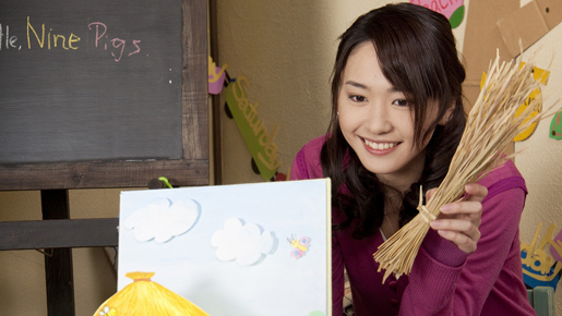 ガッキー絵本デビュー　主演作『ハナミズキ』で使用の英語版自筆絵本を出版