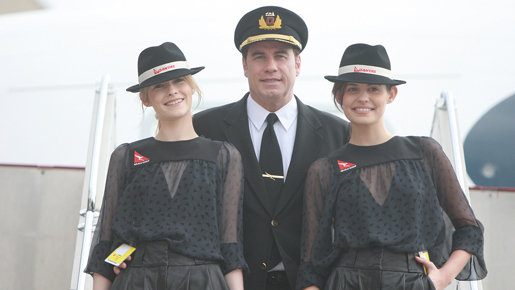 47歳の夫人がおめでたか？　トラヴォルタ夫妻が「新しい家族が増えます」と発表