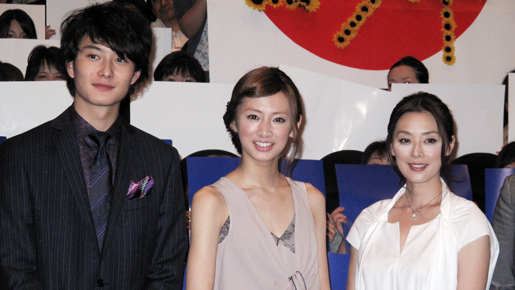 北川景子　明大同窓生・長友選手に強力エール「守り切って！」