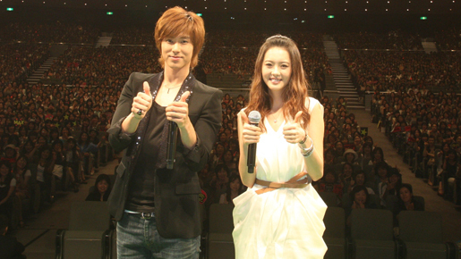 ユンホ　久々の日本のファンを前にムーンウォーク披露！　W杯アジア勢躍進に興奮