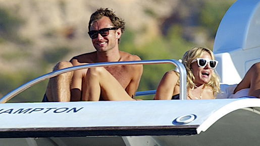 今夏挙式予定と言われるジュード・ロウとシエナ・ミラーが新居購入