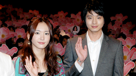 生田斗真、司会のテキトー質問に「調べろよ（笑）！」とツッコミ　ガッキーは感涙