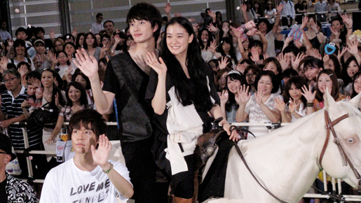 蒼井優　“許されない恋”の理由は「好きな人に聞きます」