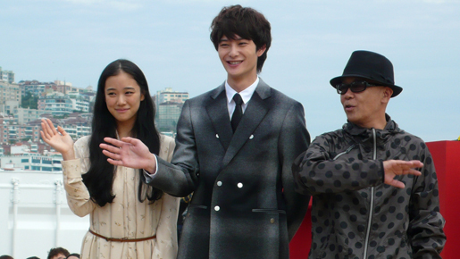 蒼井優の韓国での人気ぶりに岡田将生もタジタジ！