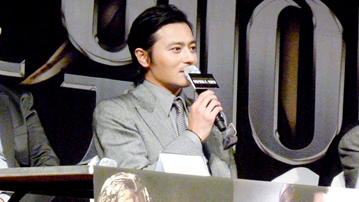 チャン・ドンゴン、パパになって初登場　子供は「妻と僕を足して2で割った顔」