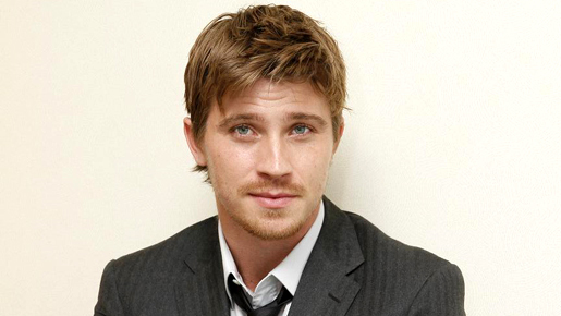 ギャレット・ヘドランド インタビュー “トロン・スーツ”を着ての撮影で成長？