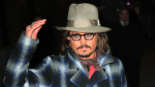 ジョニー・デップは電話嫌い。家庭では電話禁止、携帯電話も所有せず