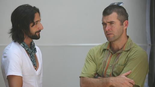 エイドリアン・ブロディ動画インタビューが到着！　インドでの初打ち合わせを明かす