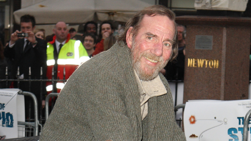 個性派名脇役のピート・ポスルスウェイトが死去