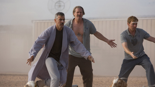 ユアンがジェフ・ブリッジスの超能力に驚愕？　『ヤギと男と男と壁と』未公開映像到着