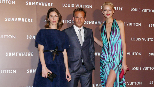 S・コッポラ、ルイ・ヴィトンのパーティに華麗に登場！冨永愛はセクシードレスで…