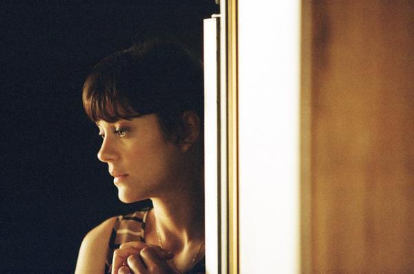 マリオン・コティヤール、3作連続公開！素朴な人妻から科学者、レジスタンスまで