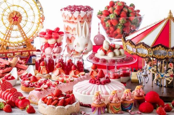 【3時のおやつ】デザートブッフェで“苺のサーカス”！　ヒルトン東京でストロベリーブッフェ開催