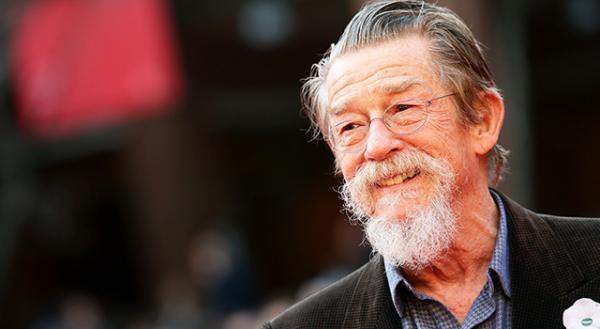 名優ジョン・ハート逝去…共演者や縁あるセレブたちが追悼メッセージ