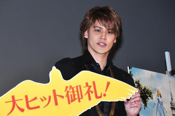 宮野真守、ティム・バートンの世界観に負けない奇妙な特技告白「牛乳で寿司もいける」に客席悲鳴!?