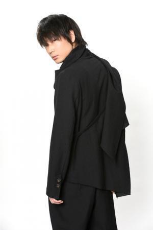 綾野剛、王道ラブストーリー初挑戦！人間に恋する“怪物”に「フランケンシュタインの恋」