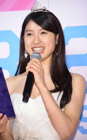 亀梨和也、「すいません、新婚なんで…」新妻・土屋太鳳と見つめ合い笑い合い