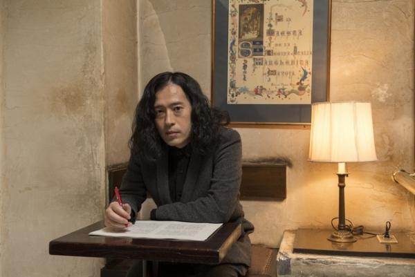 又吉直樹、待望の第2作は“恋愛小説”！ 密着取材が放送決定