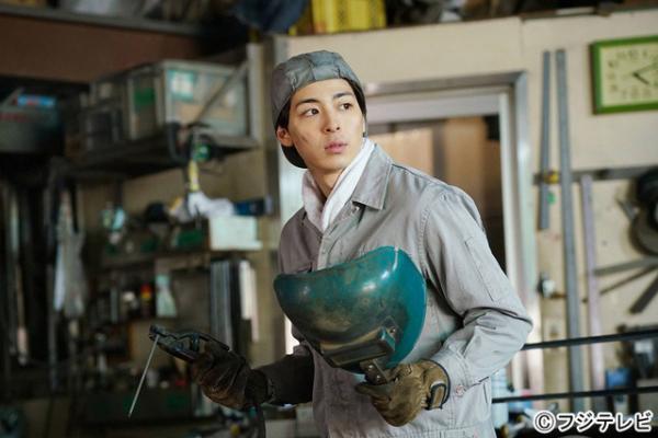 高杉真宙、初の作業着姿を披露！「嫌われる勇気」にゲスト出演