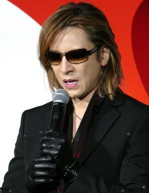 YOSHIKI、感涙…メンバーで新たな決意「運命共同体として一緒に」