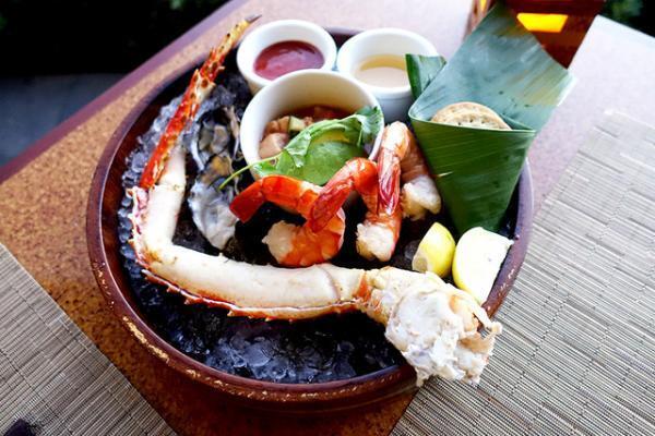 【海外ディズニー】ハワイ料理を食べ尽し！アウラニの豊富な「リゾート・ダイニング」