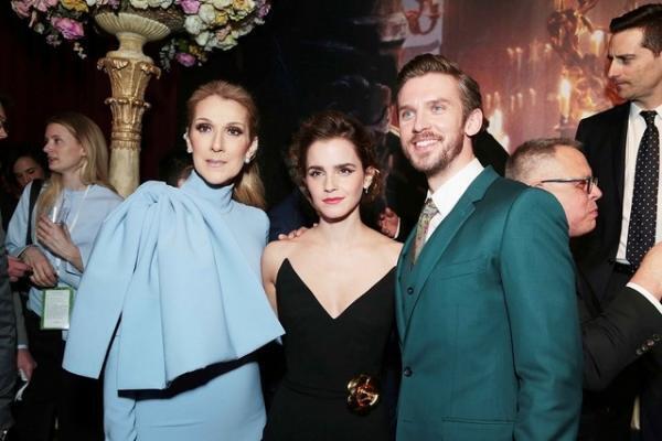 エマ・ワトソン、大胆なドレスで『美女と野獣』USプレミアに登場！